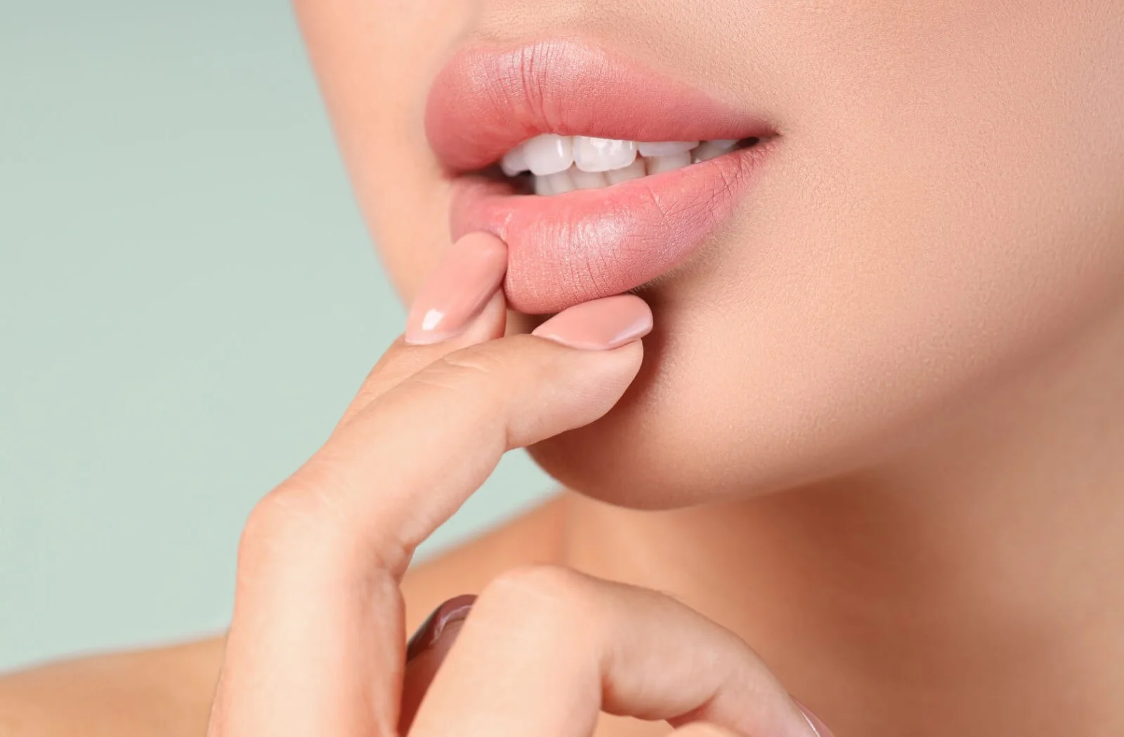 تزریق ژل برای افراد بالای ۱۸ سال قابل انجام است.
