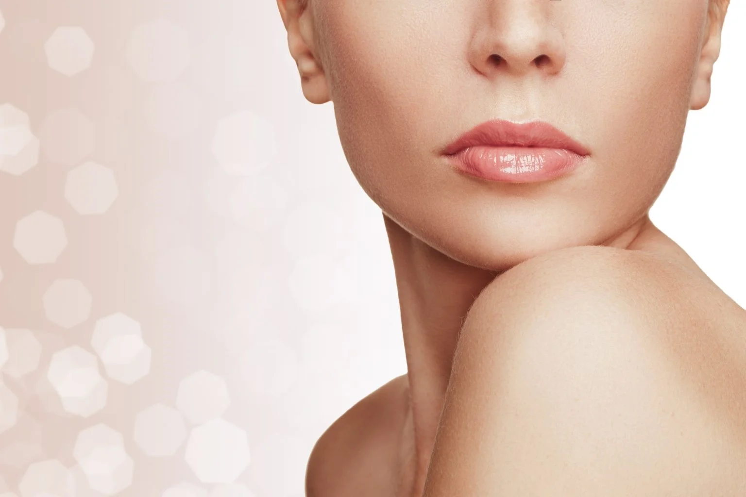 مزایای تزریق ژل لب مدل قلبی