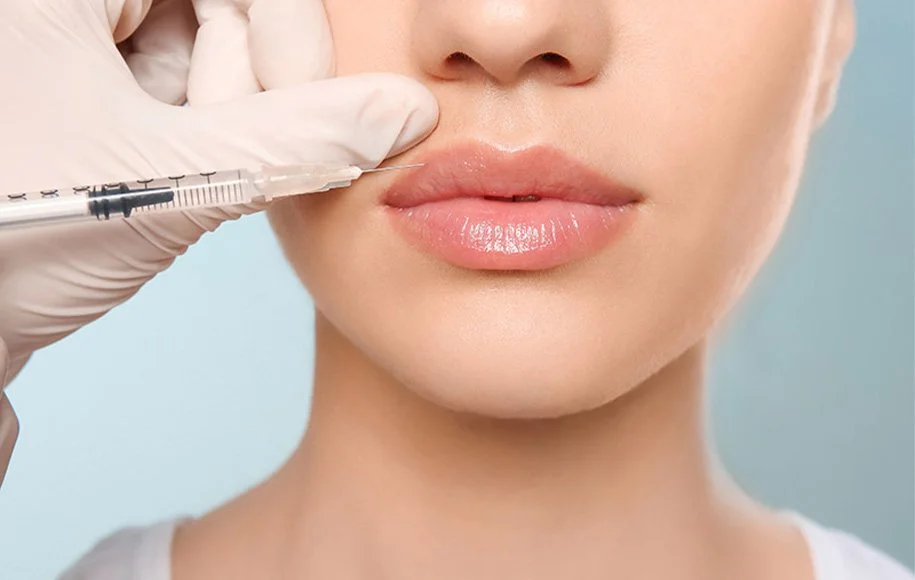 تأثیر تزریق ژل در گونه ها